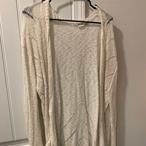 Roxy cardigan in white! (Breathable!)